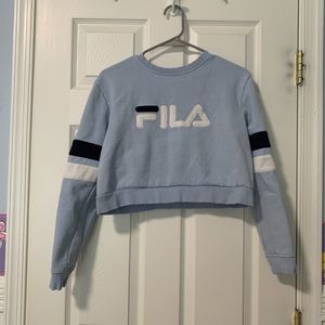 Cropped FILA light blue crew neck